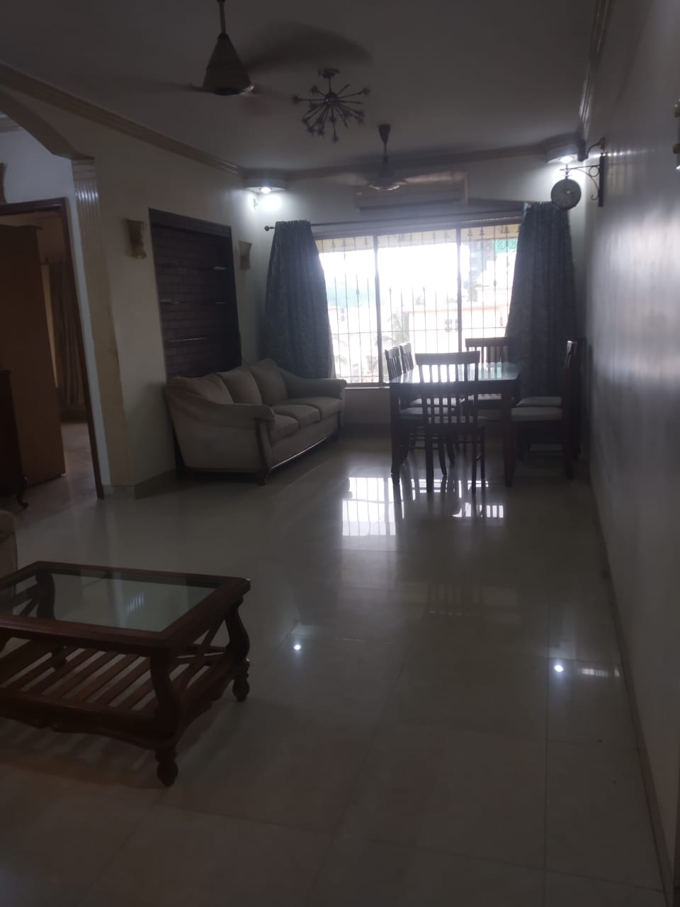 3 BHK Apartment for Rent in Santacruz West Mumbai