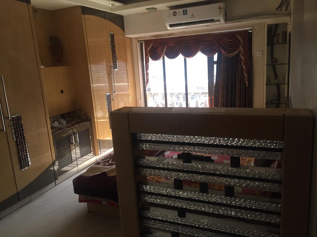 3 BHK Apartment for Sale in S V Road Mumbai