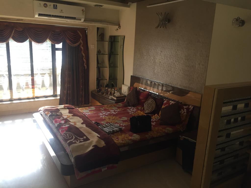 3 BHK Apartment for Sale in S V Road Mumbai
