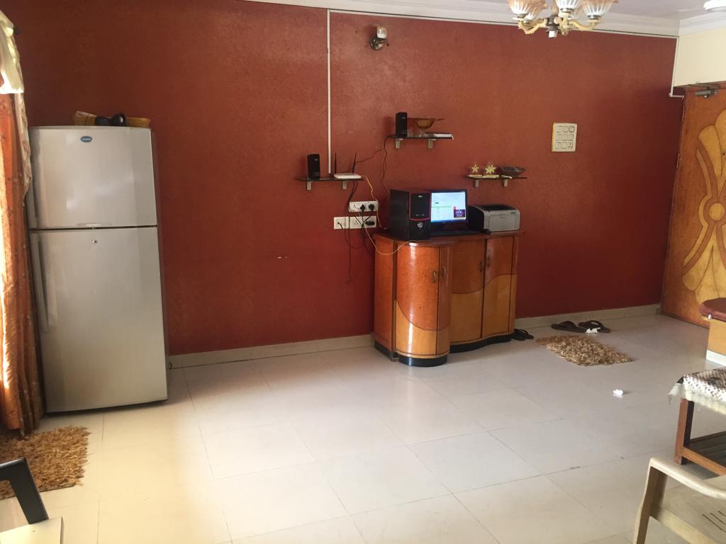 3 BHK Apartment for Sale in S V Road Mumbai