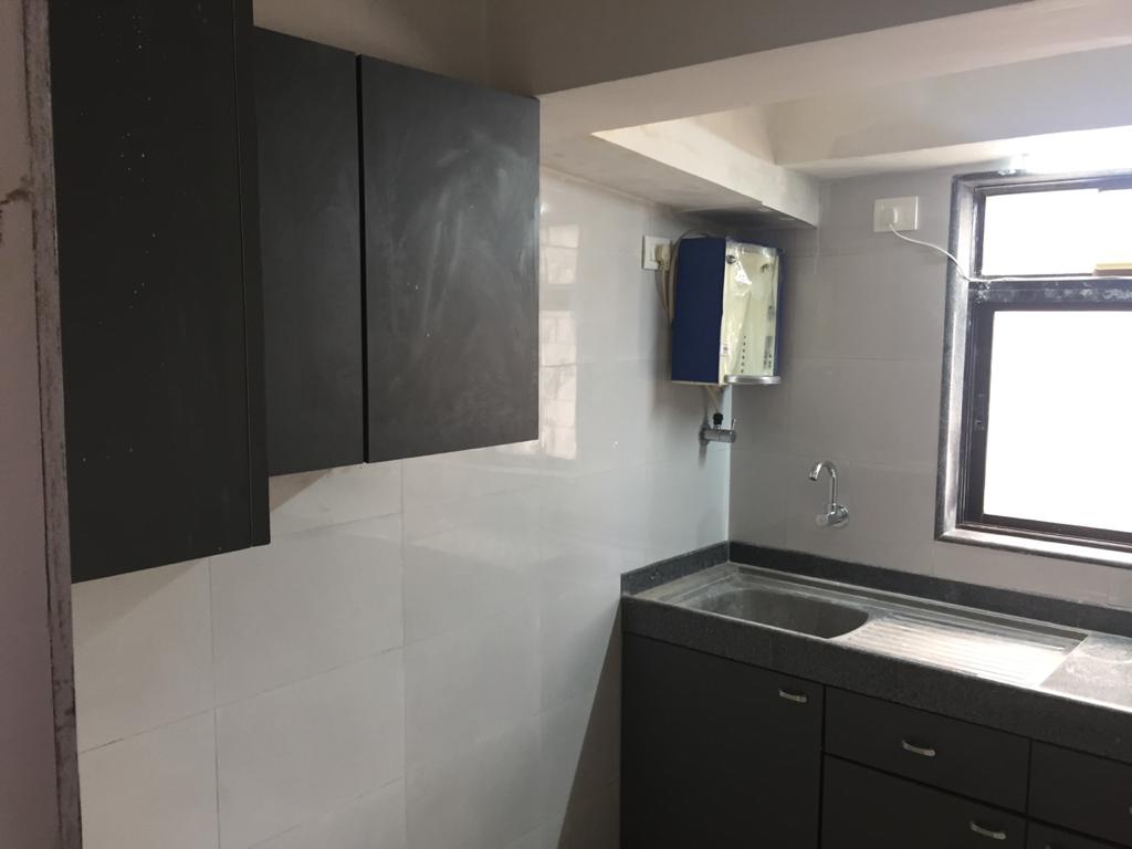 3 BHK Apartment for Sale in Almeida park Mumbai