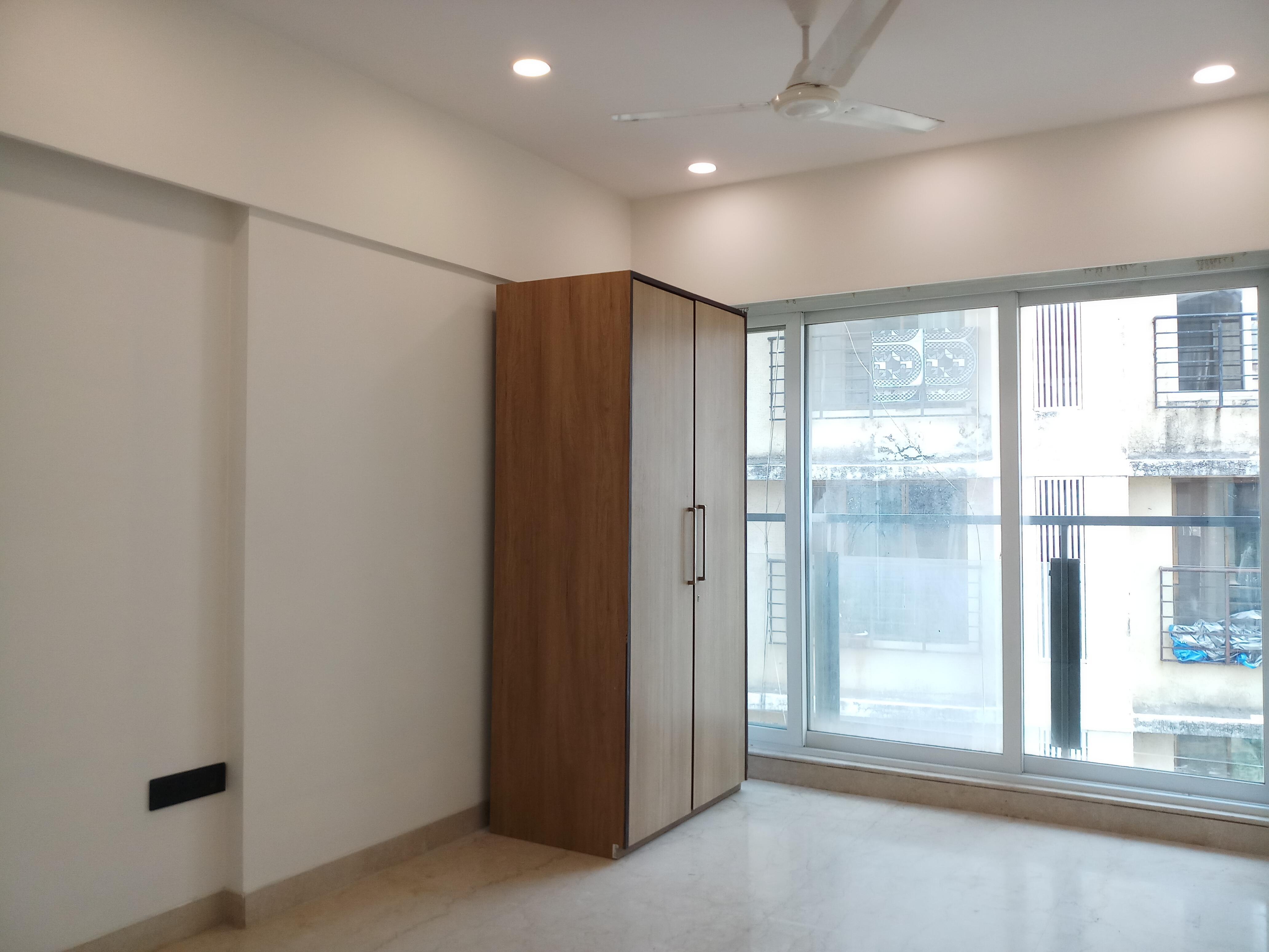 4 BHK Apartment for Rent in Vakola Mumbai