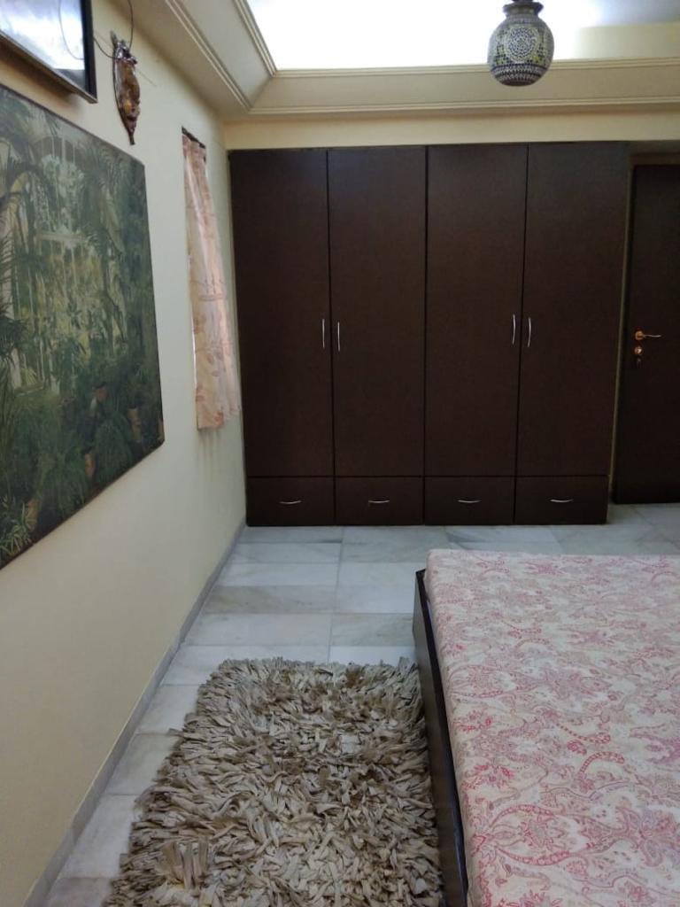2 BHK Apartment for Rent in Juhu Mumbai