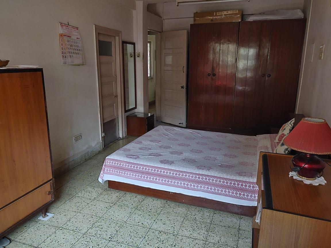 3 BHK Apartment for Sale in Almeida park Mumbai