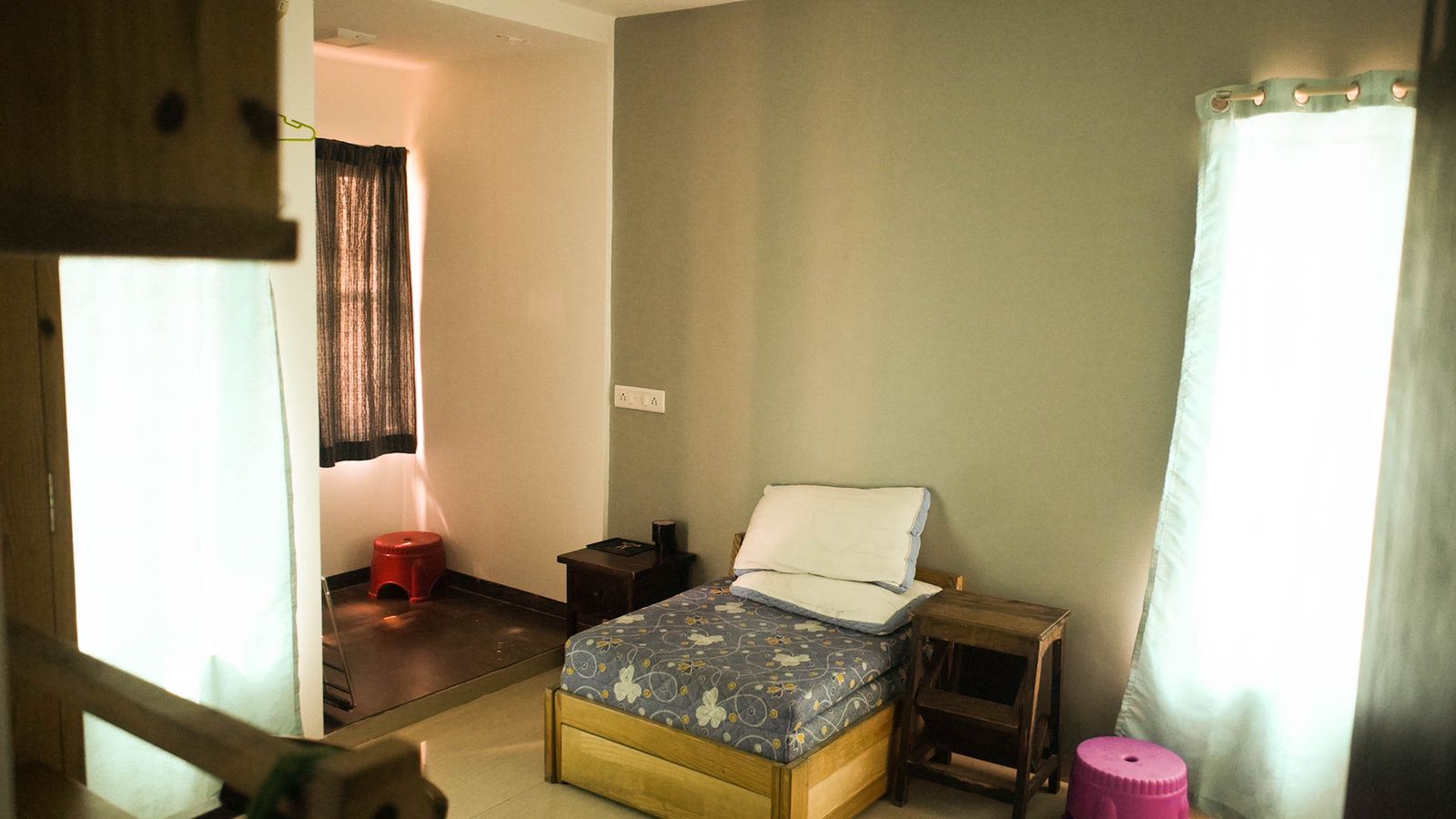 2 BHK Apartment for Rent in Kalina Mumbai