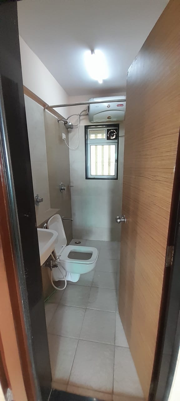 2 BHK Apartment for Rent in Bandra West Mumbai
