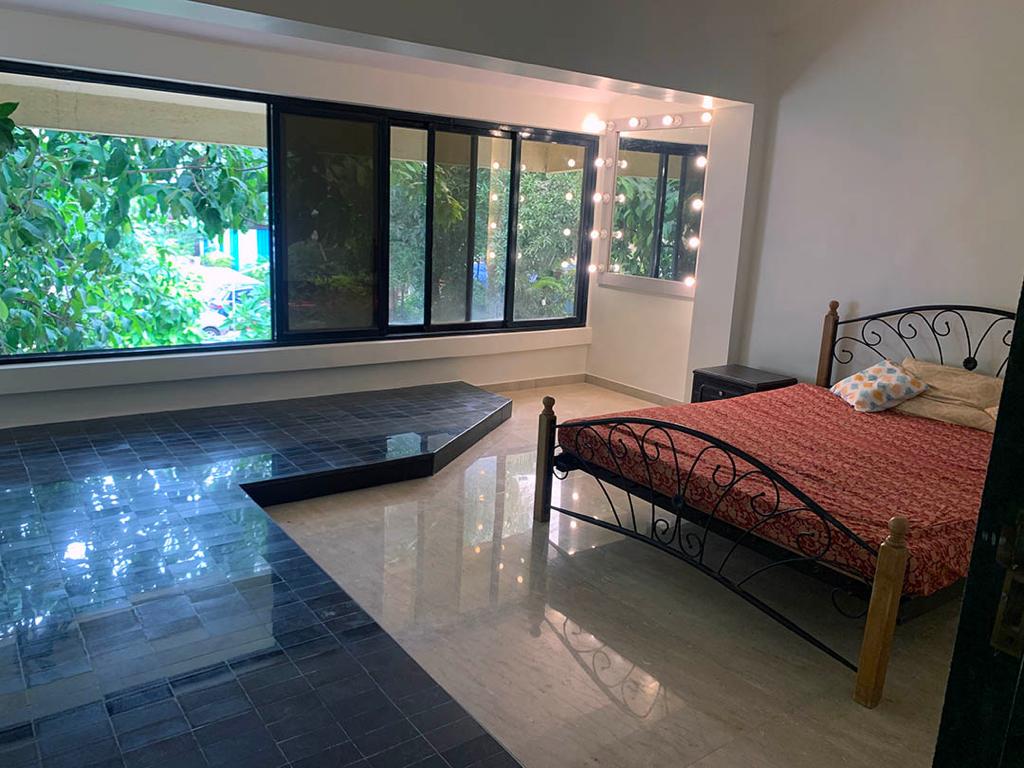 2 BHK Villa for Sale in Lokhandwala Mumbai