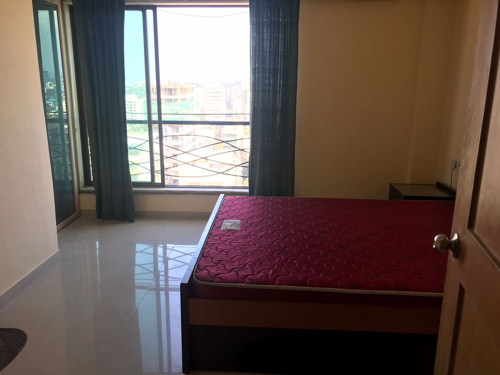 2 BHK Apartment for Rent in Khar West Mumbai