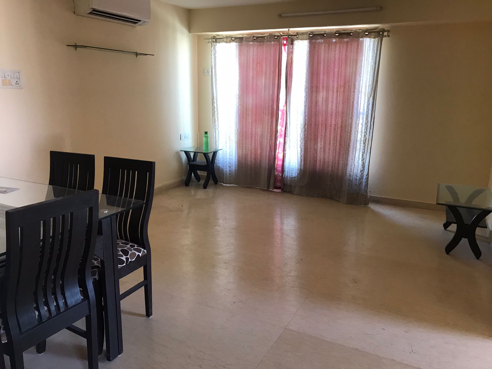 2 BHK Apartment for Rent in Khar West Mumbai