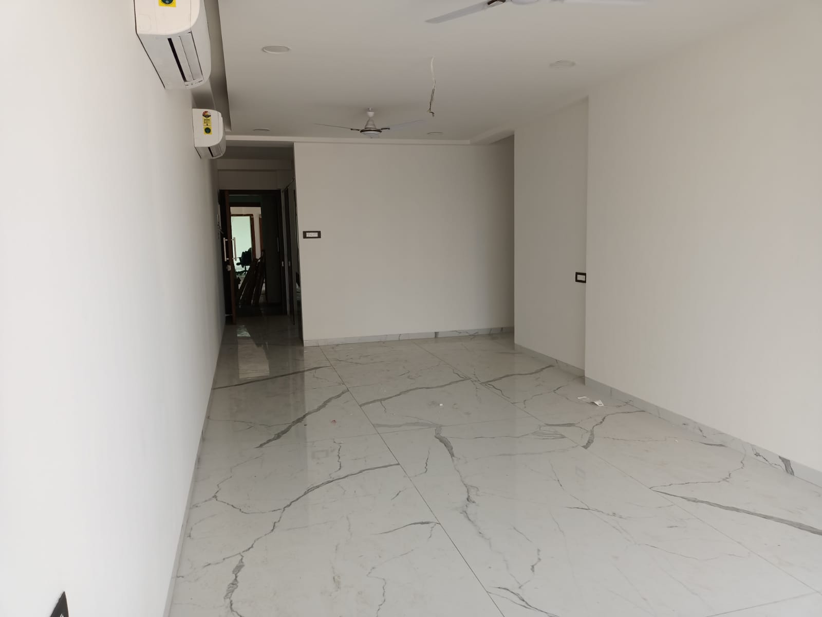 3 BHK Apartment for Sale in Bandra West Mumbai