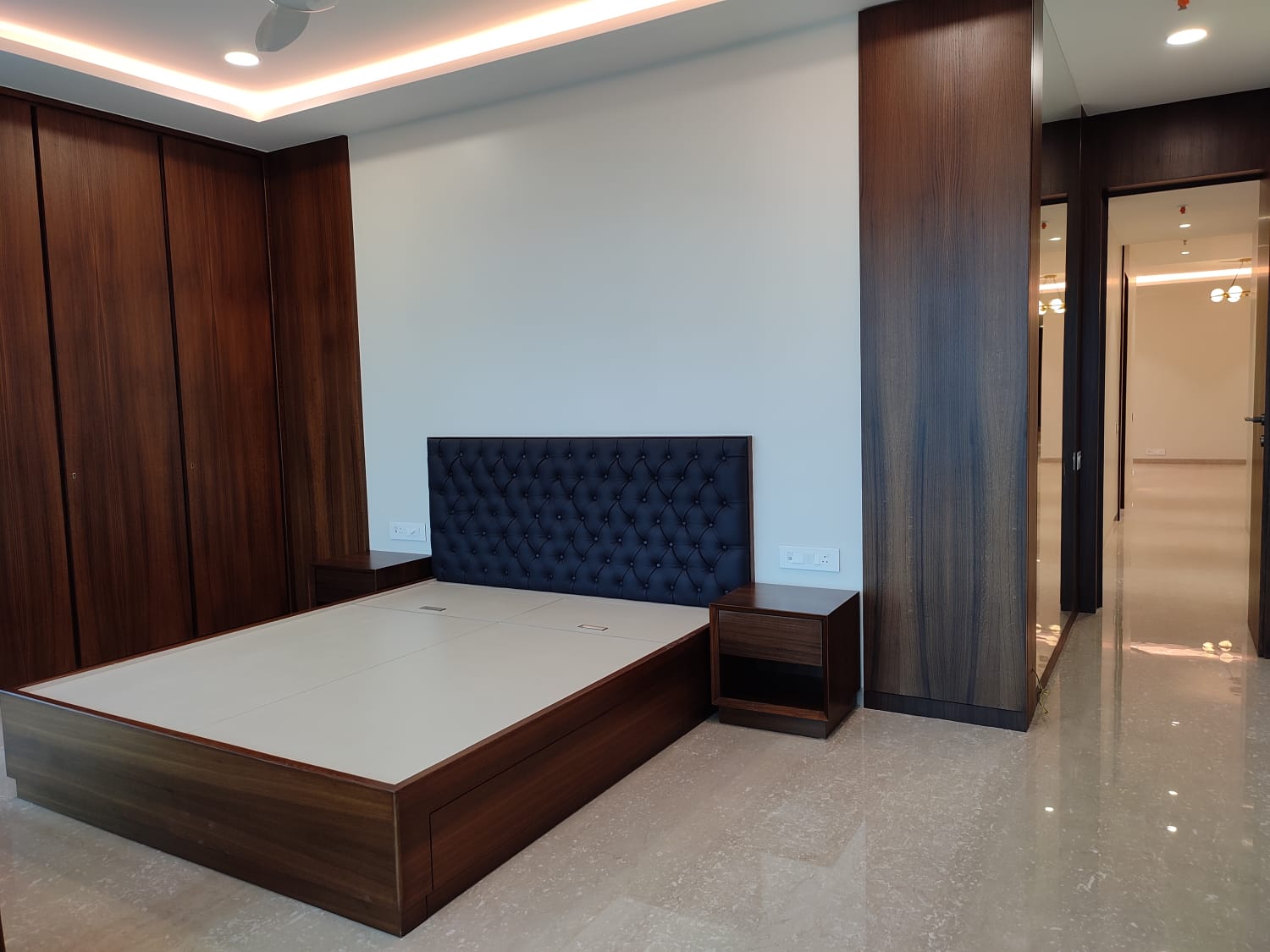 3 BHK Apartment for Rent in Ambedkar Rd Mumbai