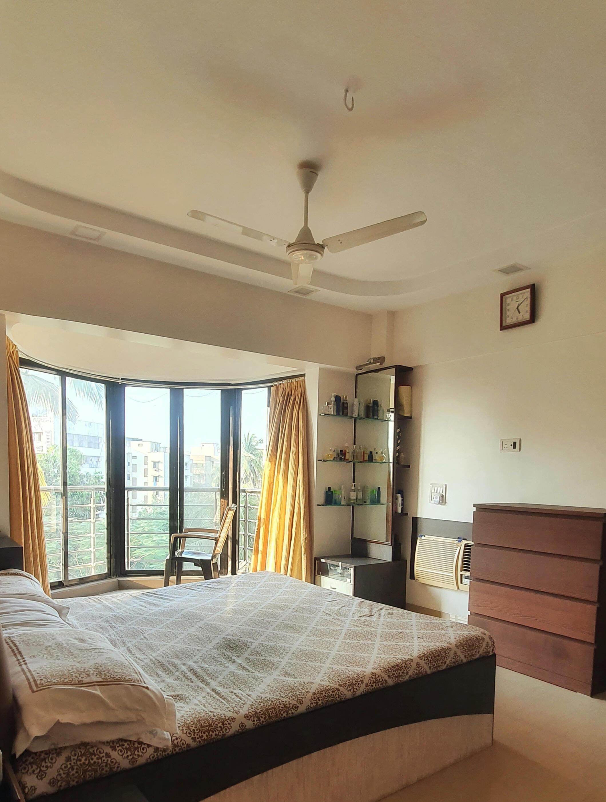 3 BHK Apartment for Sale in Tilak Road Mumbai