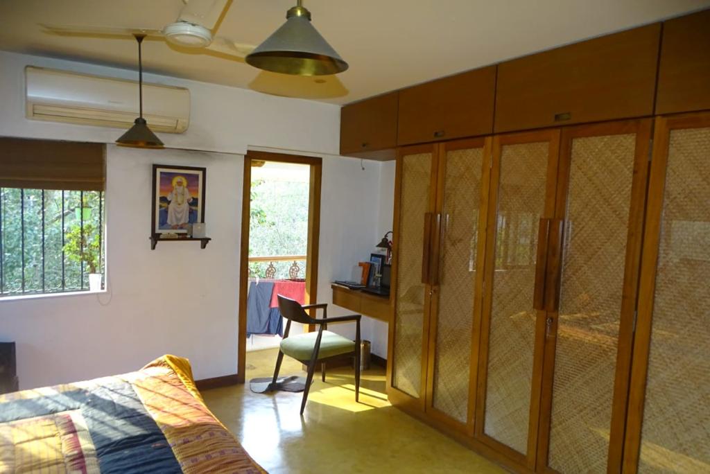 3 BHK Apartment for Sale in Juhu Mumbai