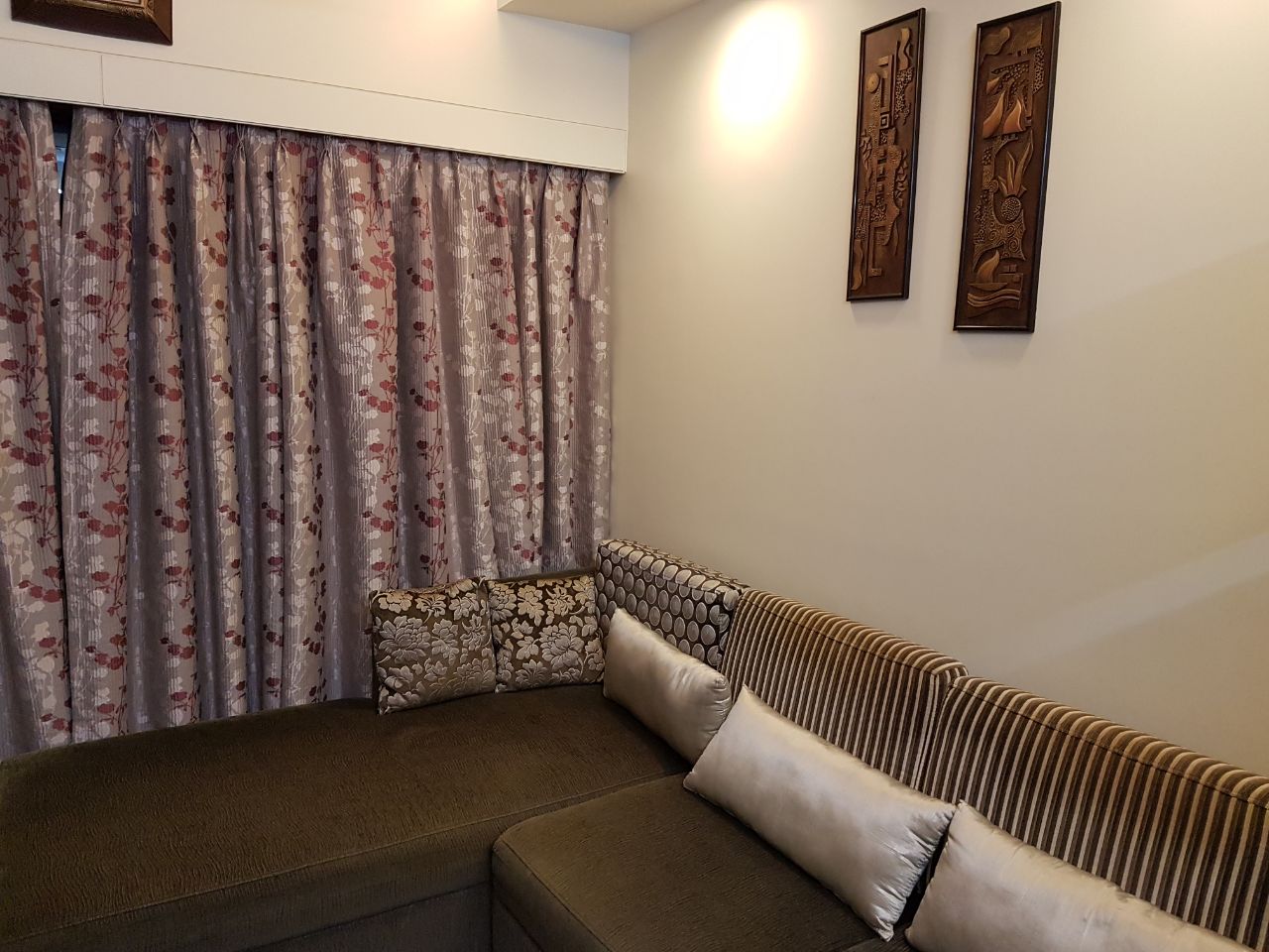 1 BHK Apartment for Sale in Sarojini Road Mumbai