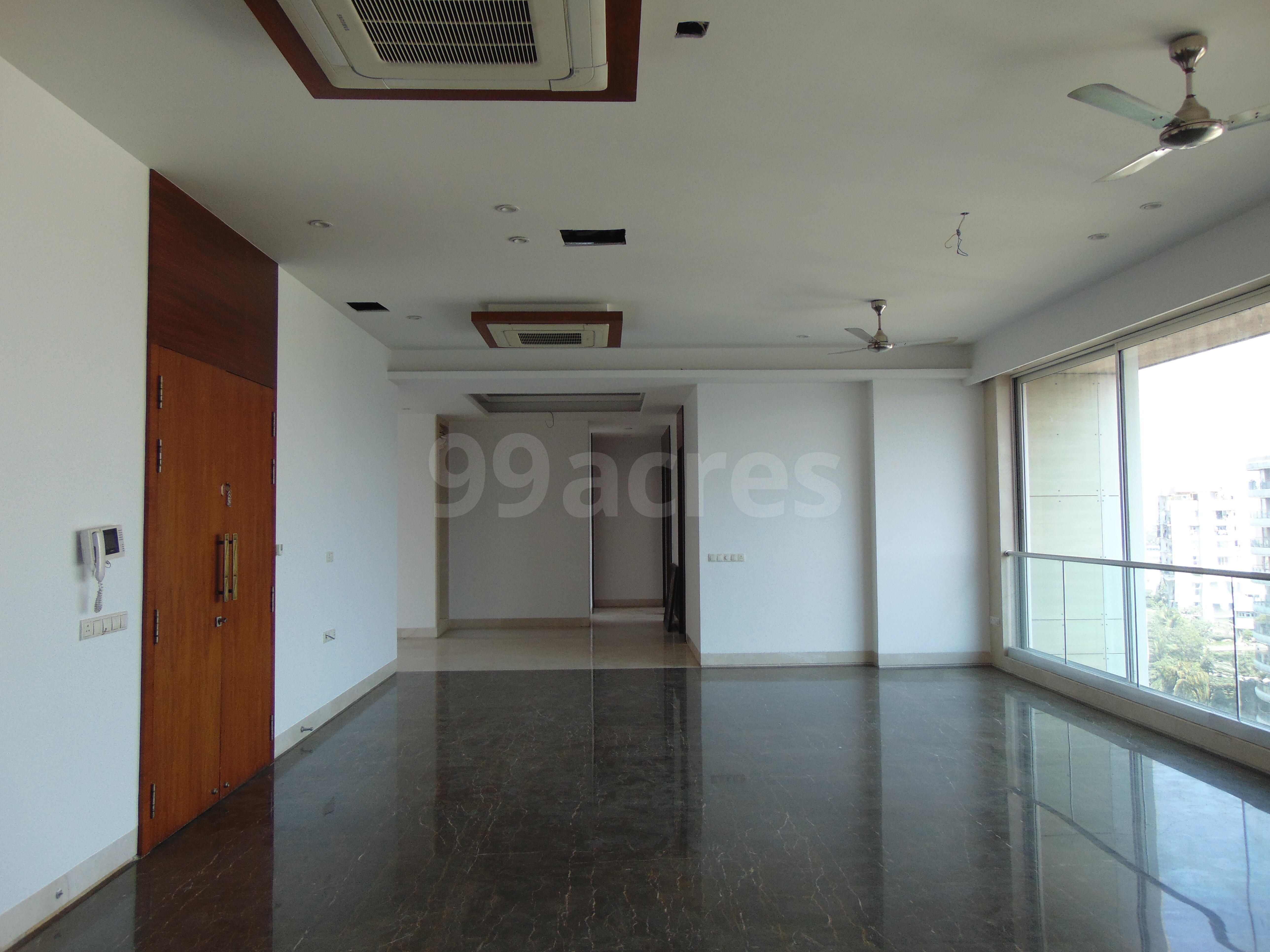 5 BHK Apartment for Rent in 2nd Hasnabad Lane Mumbai