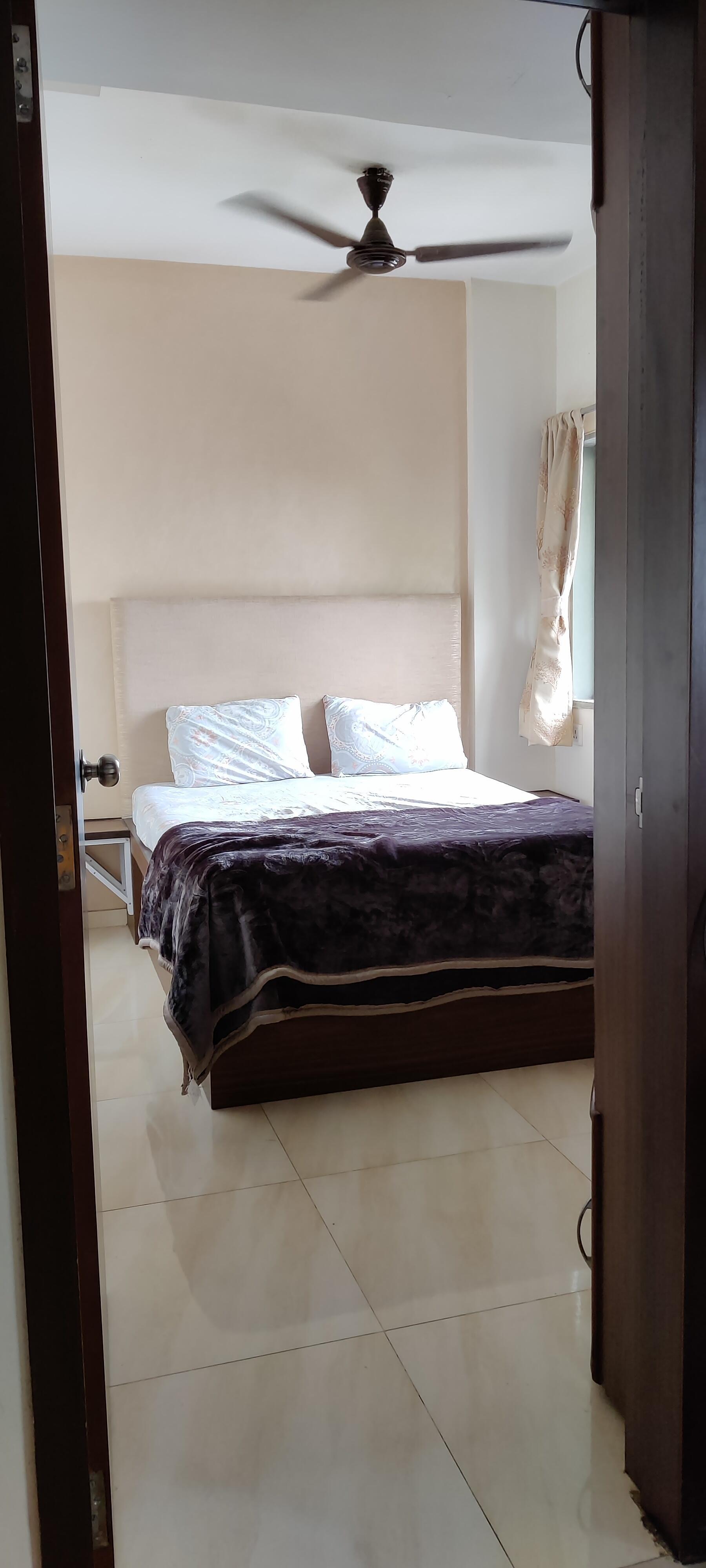 2 BHK Apartment for Sale in Mount Marry Mumbai