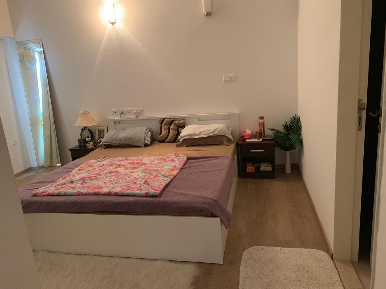 2 BHK Apartment for Sale in BKC Mumbai
