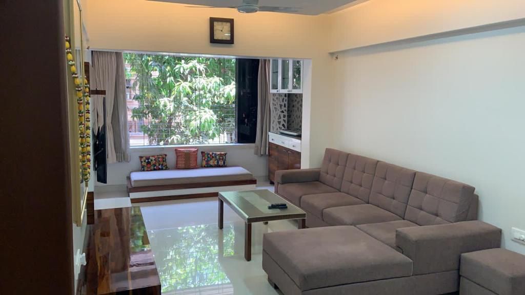 2 BHK Apartment for Rent in Off S V Road Mumbai