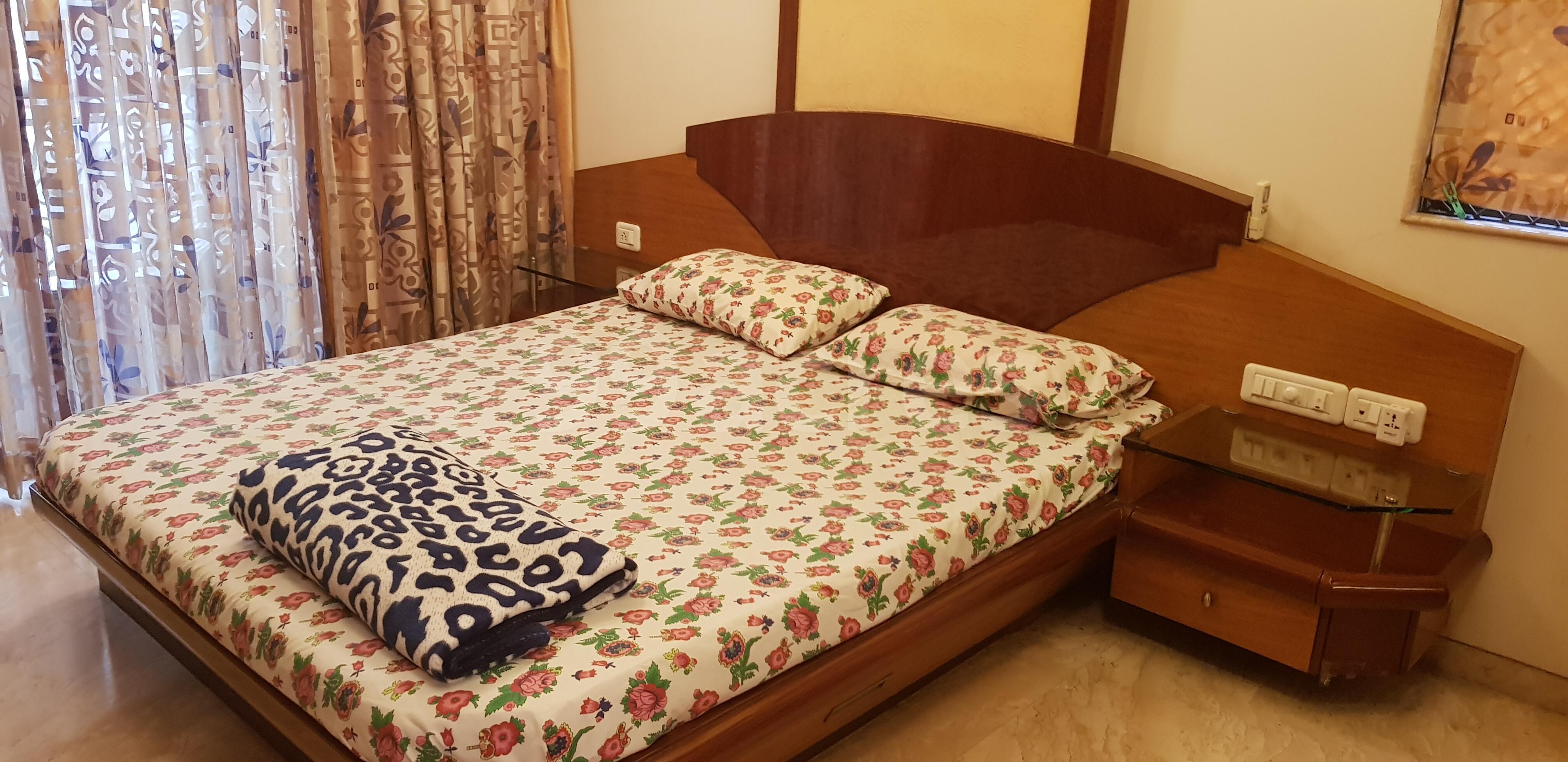 3 BHK Apartment for Sale in 16th Road Mumbai