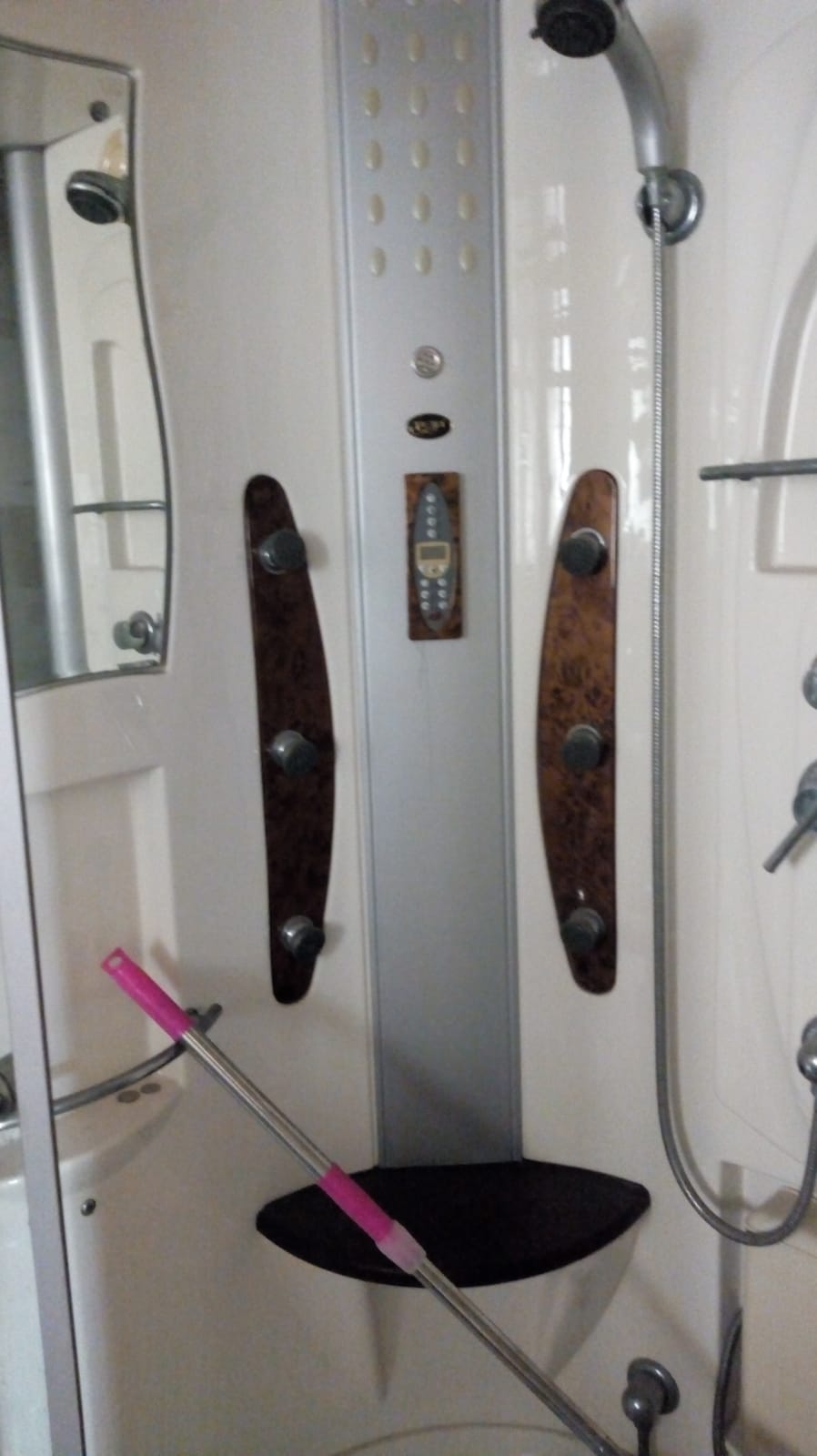 3 BHK Apartment for Rent in 5th road Mumbai