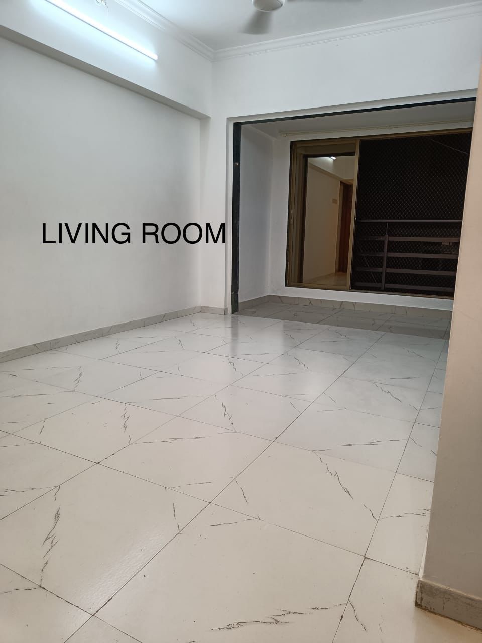 2 BHK Apartment for Rent in 16th Road Mumbai