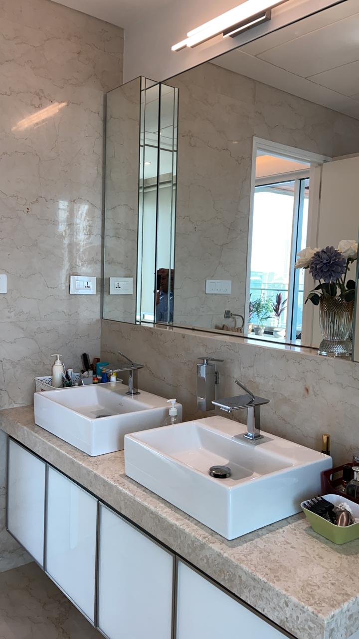 5 BHK Apartment for Rent in Lower Parel Mumbai