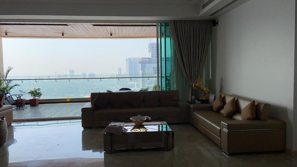5 BHK Apartment for Rent in Lower Parel Mumbai