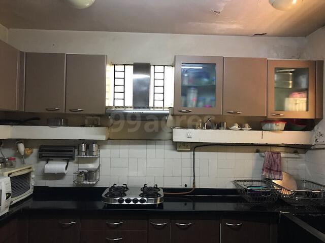 4 BHK Apartment for Sale in Khar West Mumbai