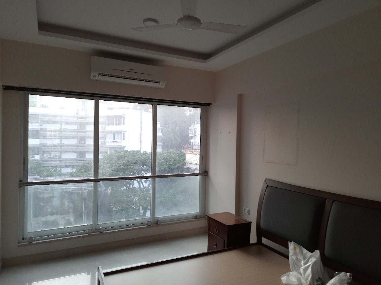 4 BHK Apartment for Rent in Bandra West Mumbai