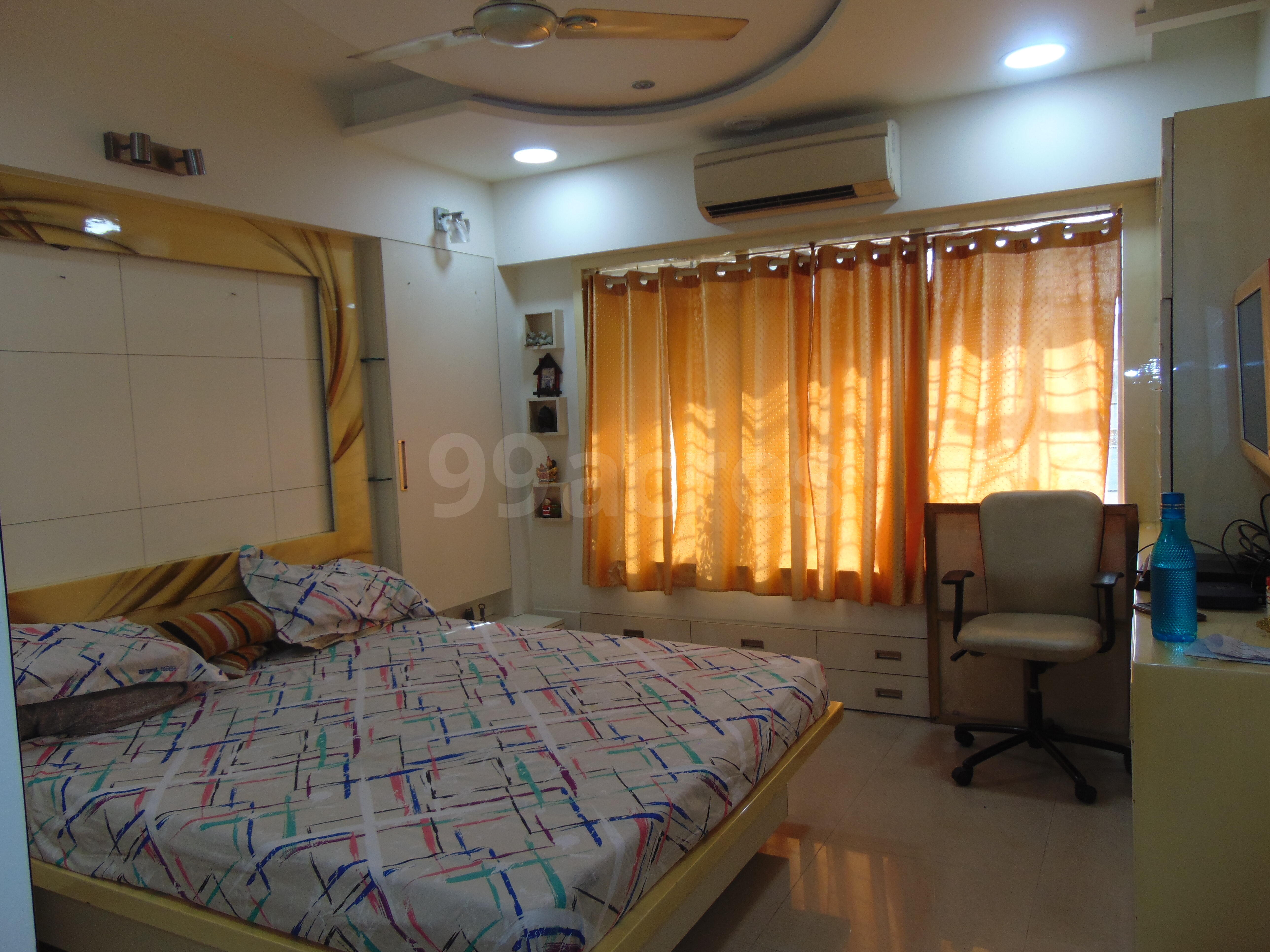 3 BHK Apartment for Sale in Almeida park Mumbai