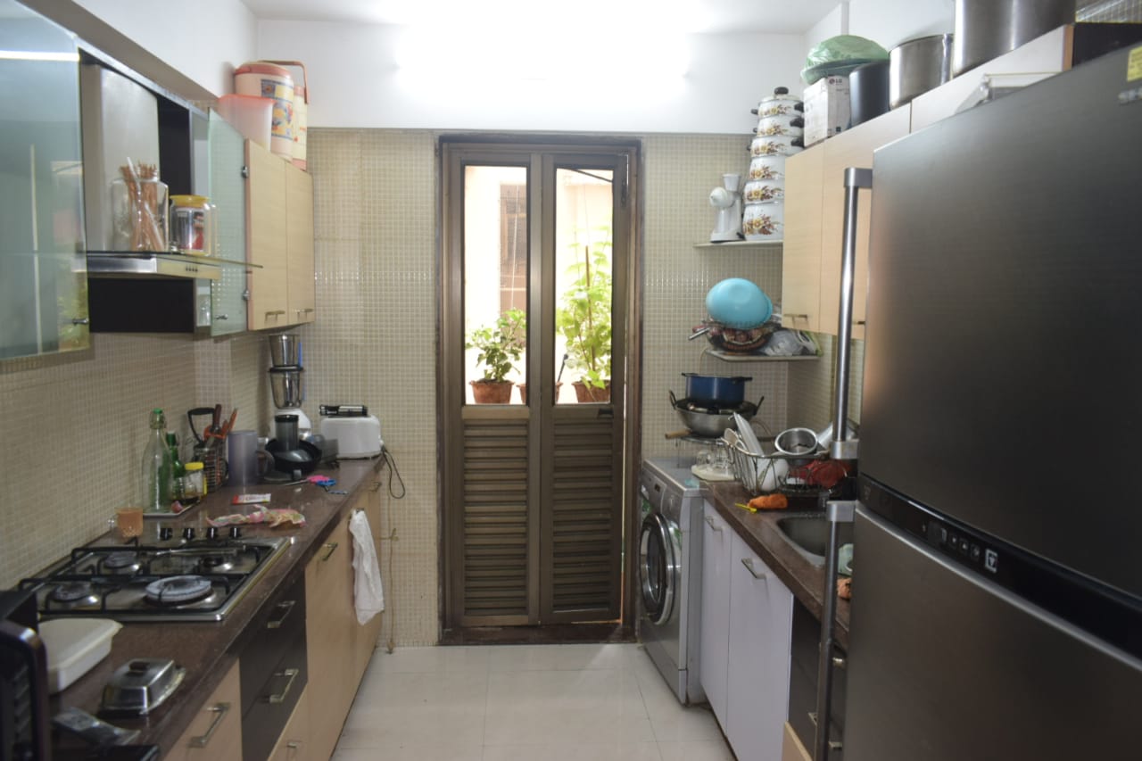 3 BHK Apartment for Sale in 15 Road Mumbai