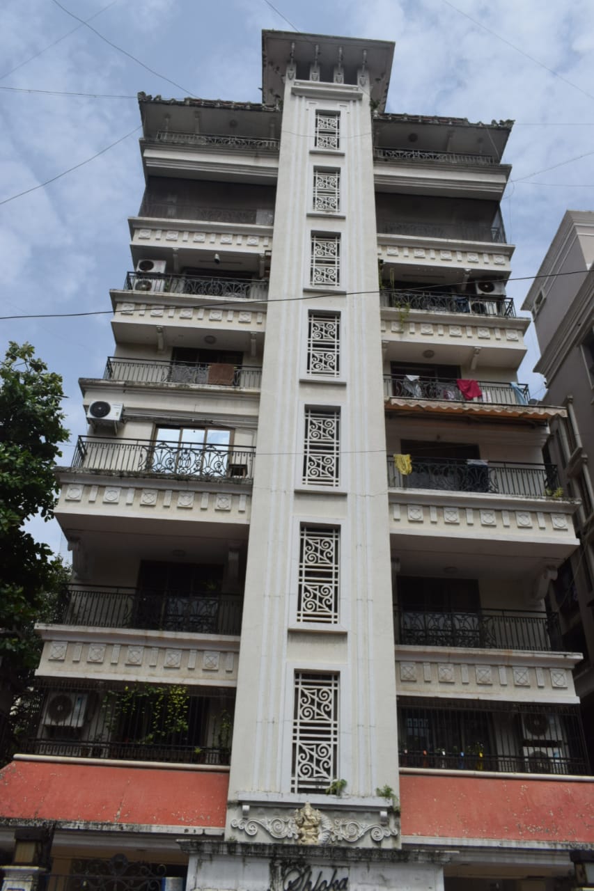 3 BHK Apartment for Sale in 15 Road Mumbai