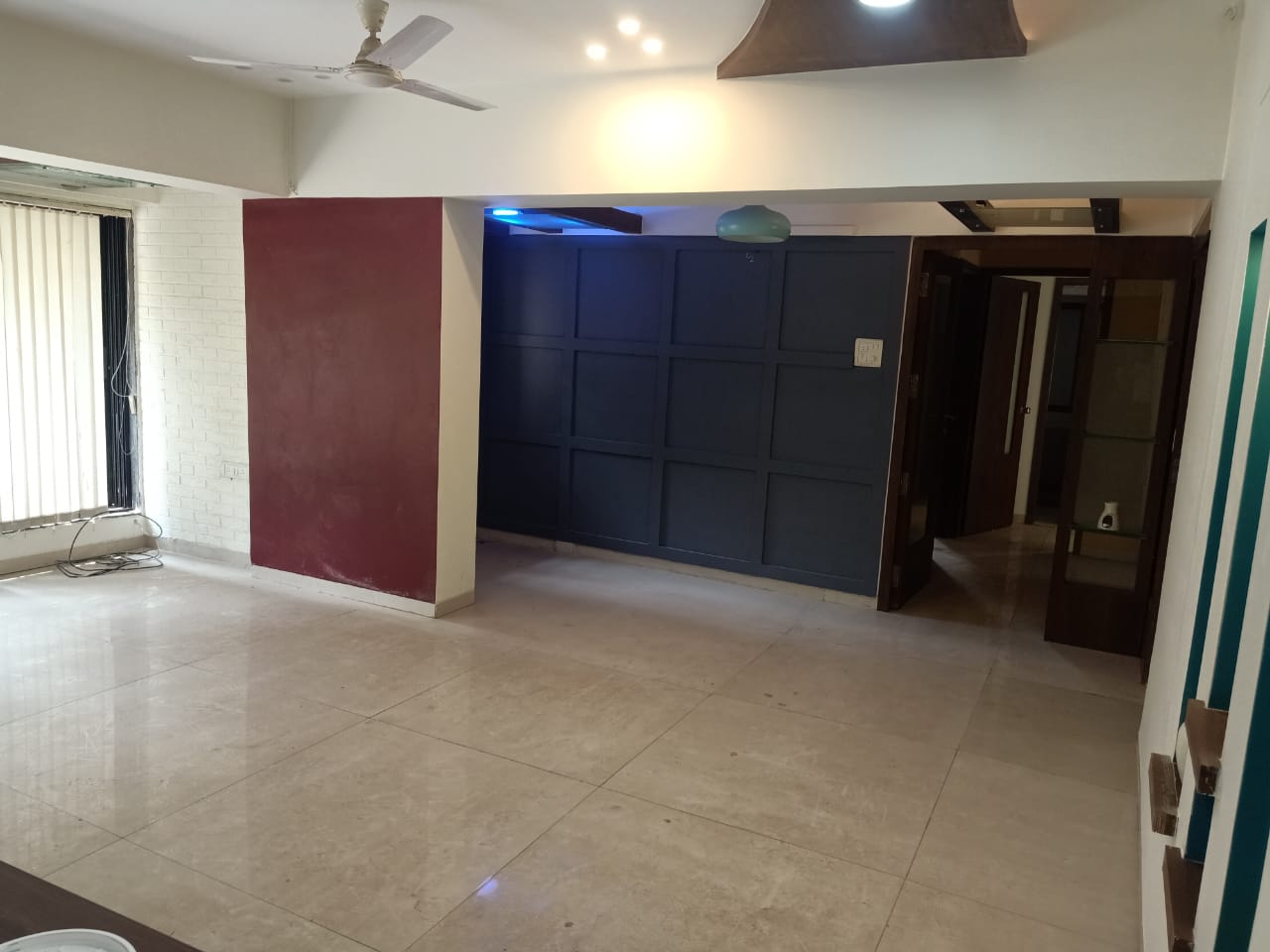 3 BHK Apartment for Rent in Perry Road Mumbai