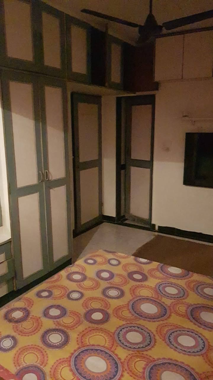 2 BHK Apartment for Rent in Bandra West Mumbai