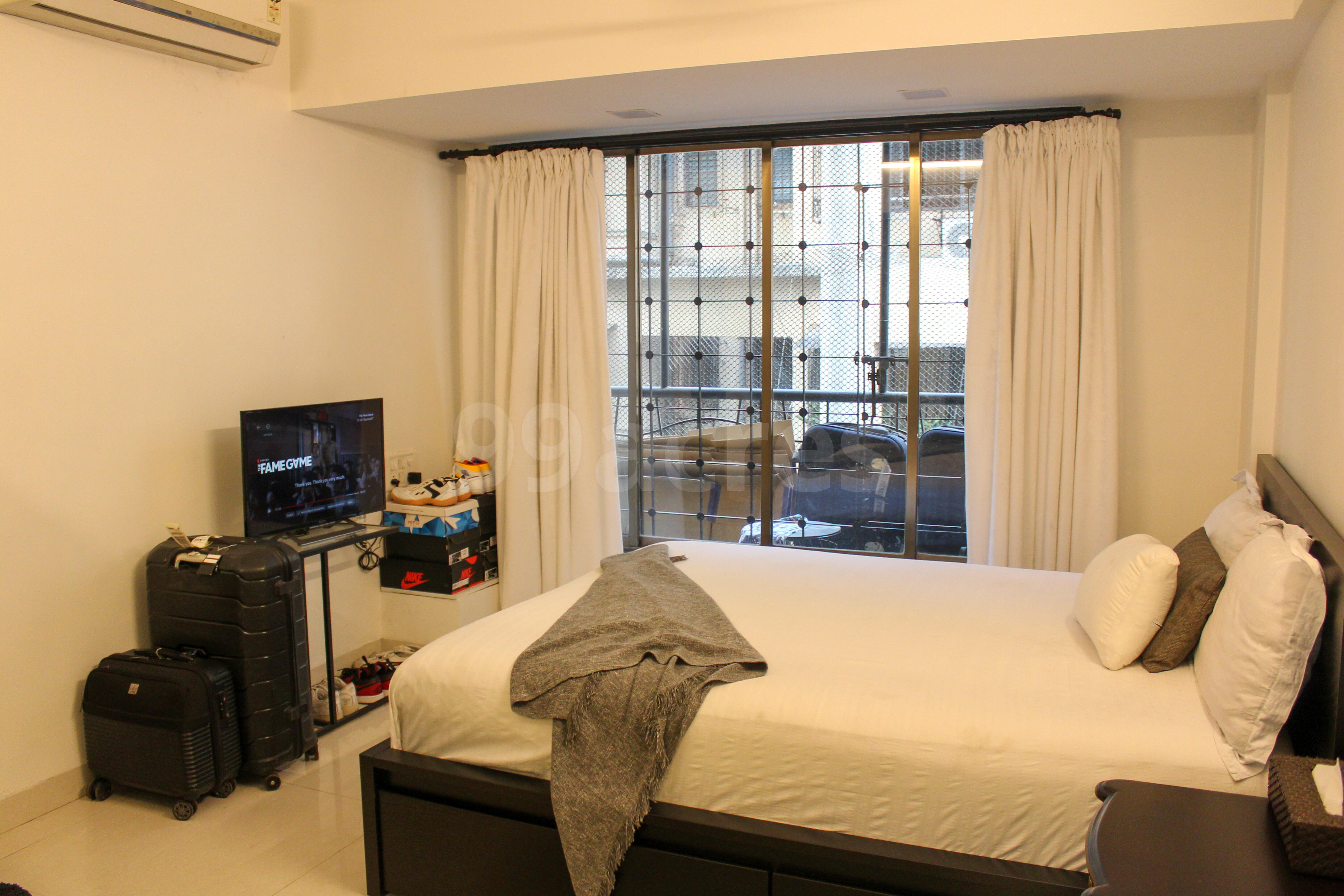 4 BHK Apartment for Rent in 11th Road Mumbai