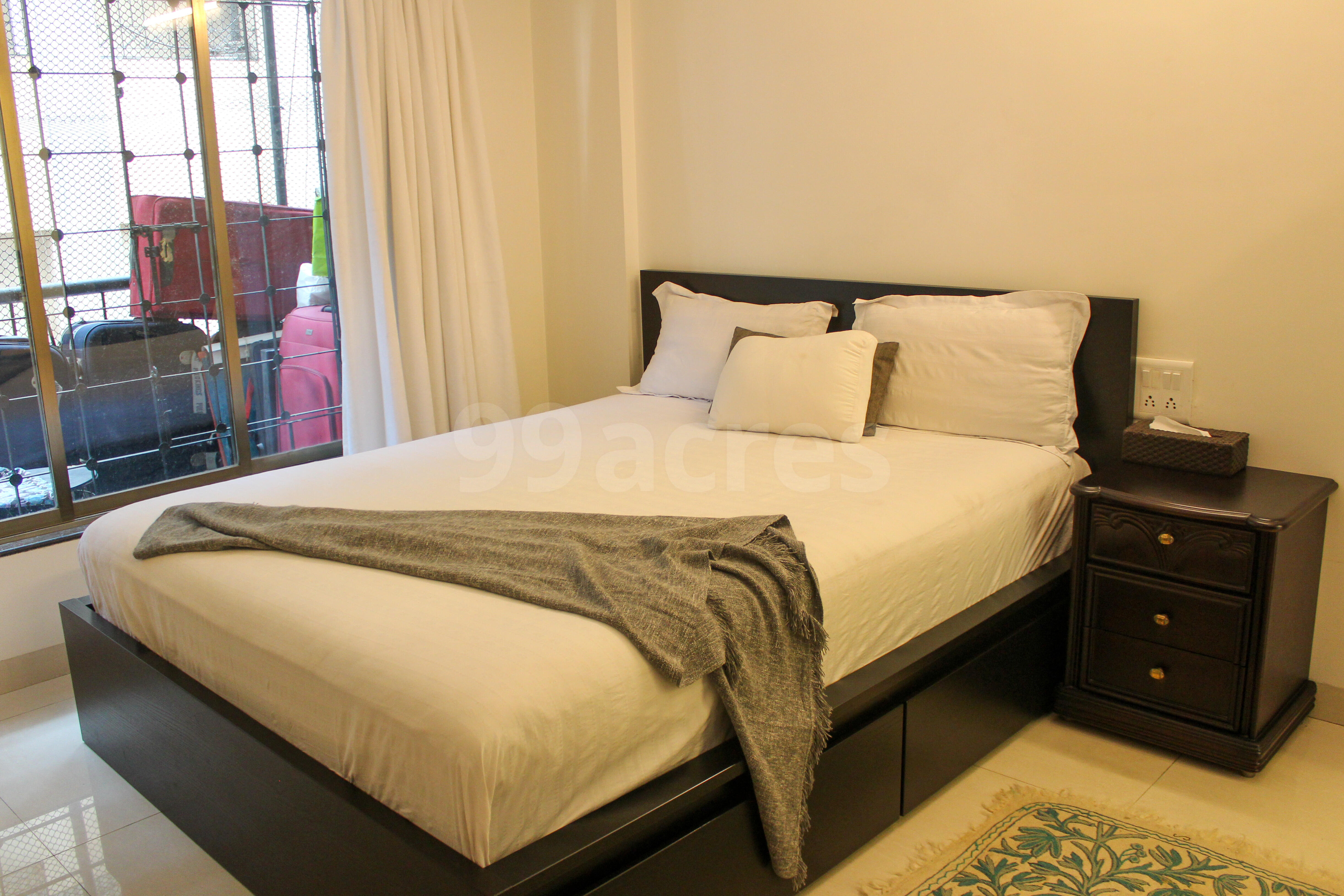 4 BHK Apartment for Rent in 11th Road Mumbai