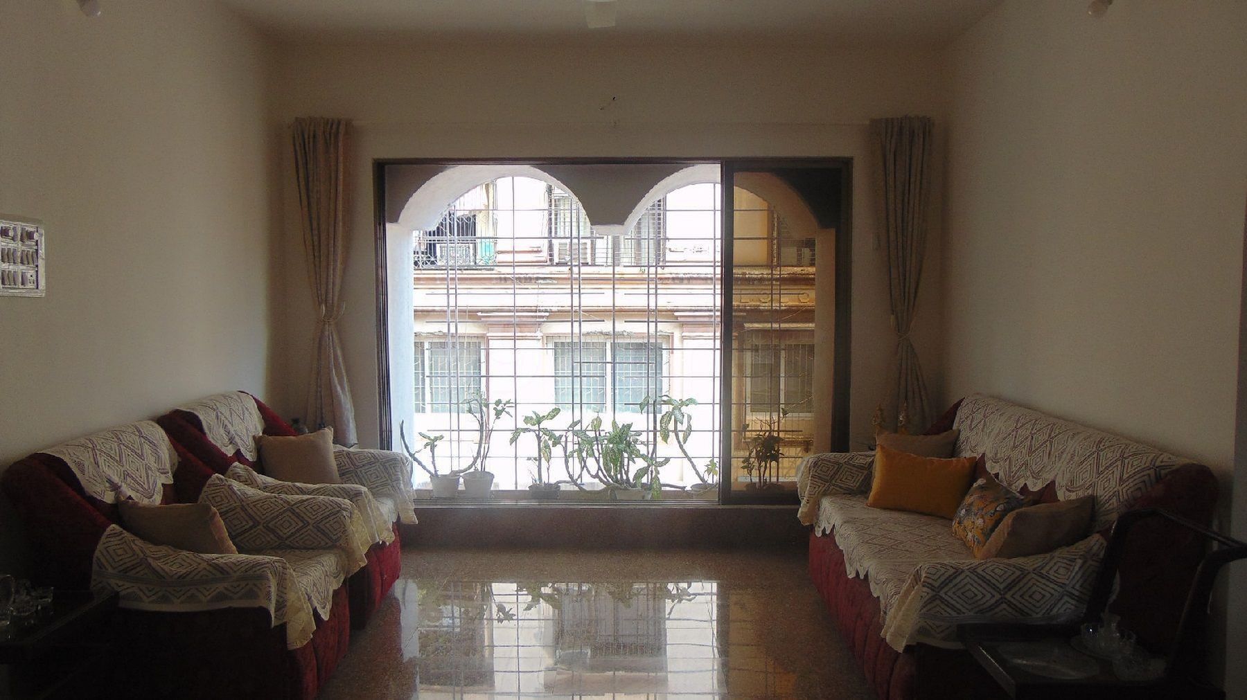 2 BHK Apartment for Sale in Khar West Mumbai