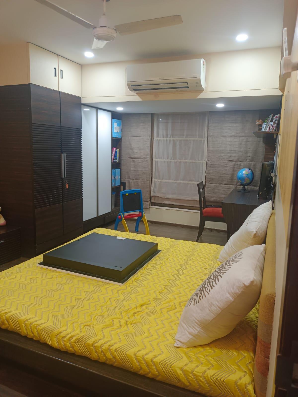 2 BHK Apartment for Sale in S V Road Mumbai