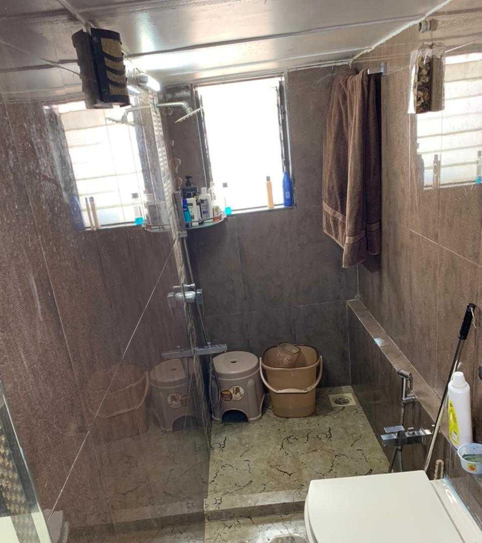2 BHK Apartment for Sale in S V Road Mumbai