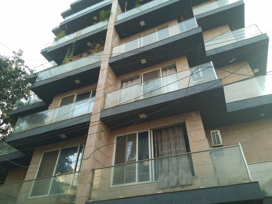 1 BHK Apartment for Sale in Chapel Road Mumbai