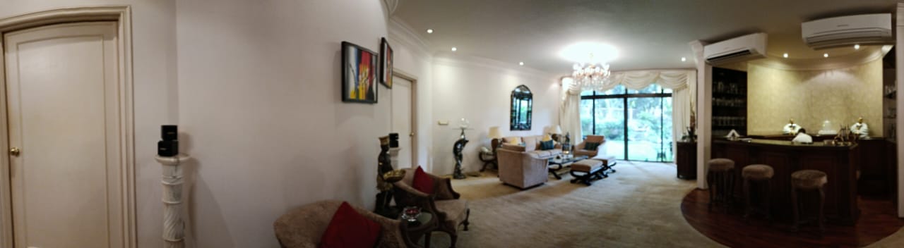 7 BHK Villa for Sale in Juhu Mumbai