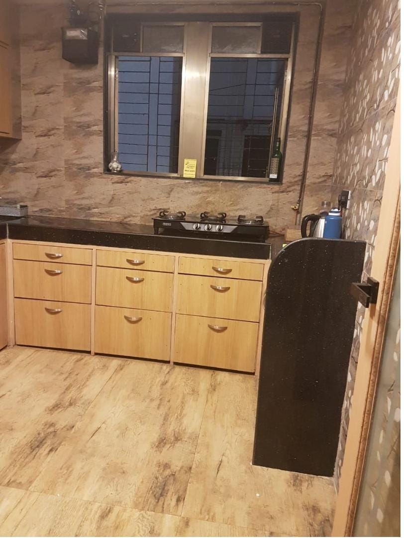 2 BHK Apartment for Rent in 16th Road Mumbai