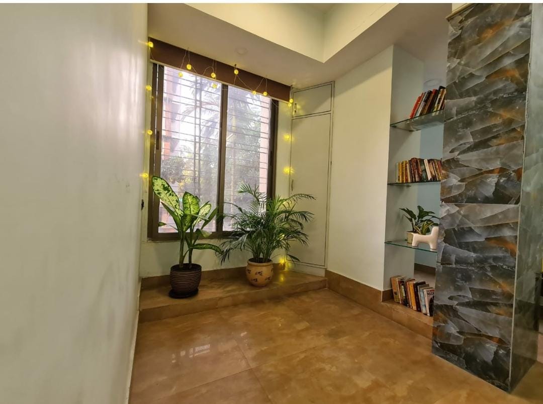 2 BHK Apartment for Rent in 16th Road Mumbai