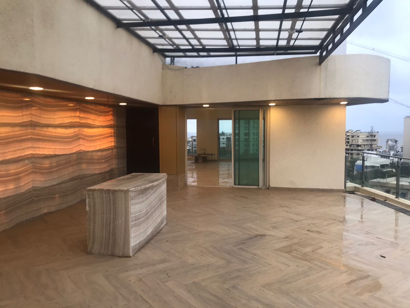 4 BHK Apartment for Rent in Waroda Road Mumbai