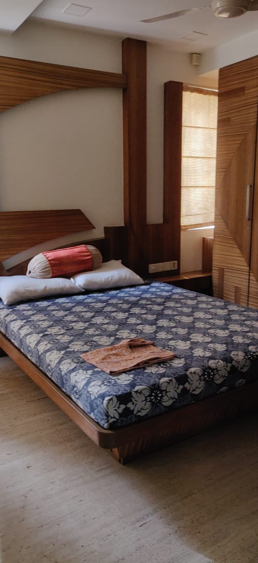 5 BHK Apartment for Rent in 16th Road Mumbai