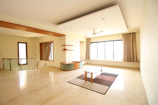 5 BHK Apartment for Rent in Bandstand Mumbai