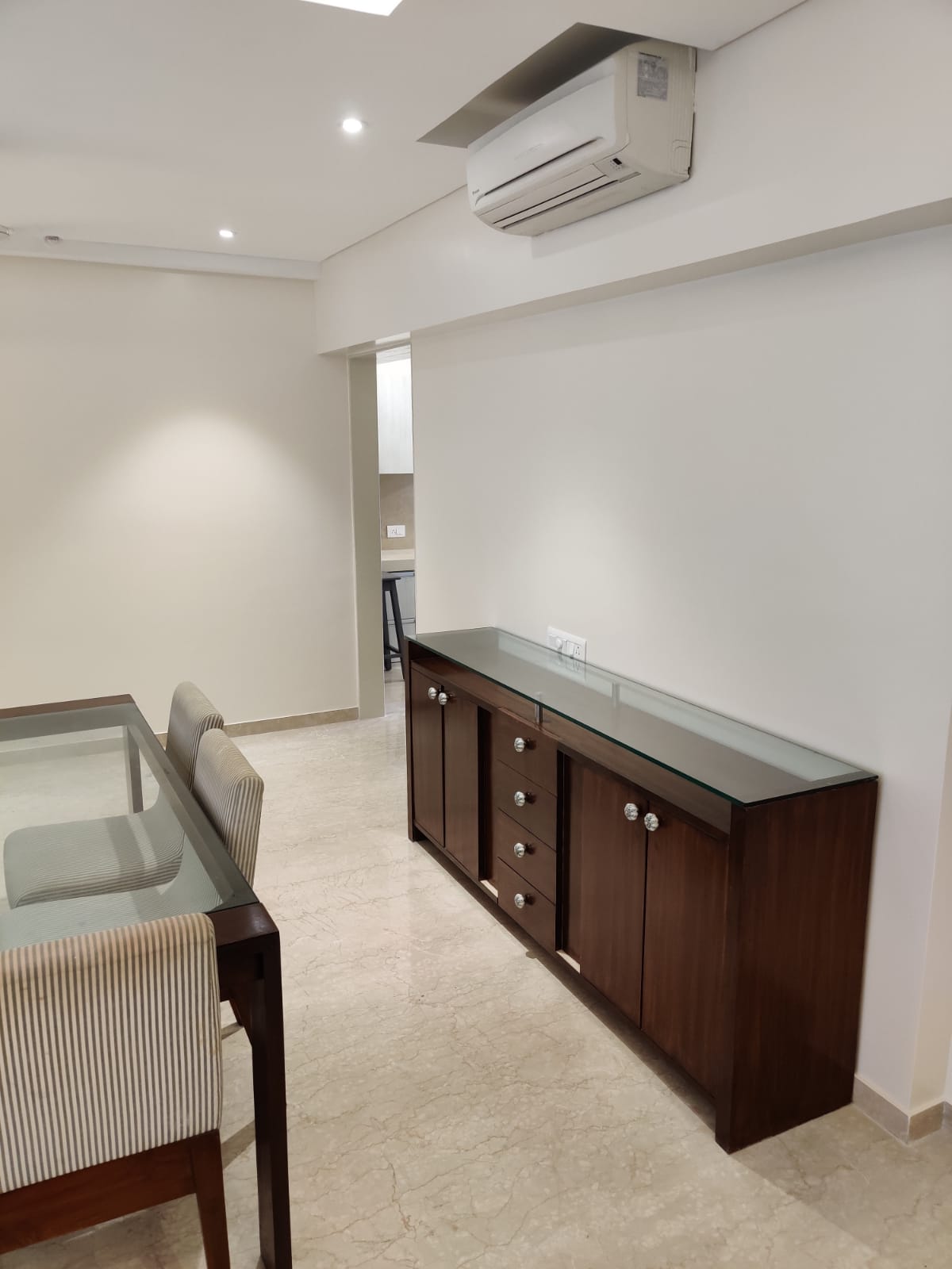 2 BHK Apartment for Sale in BKC Mumbai