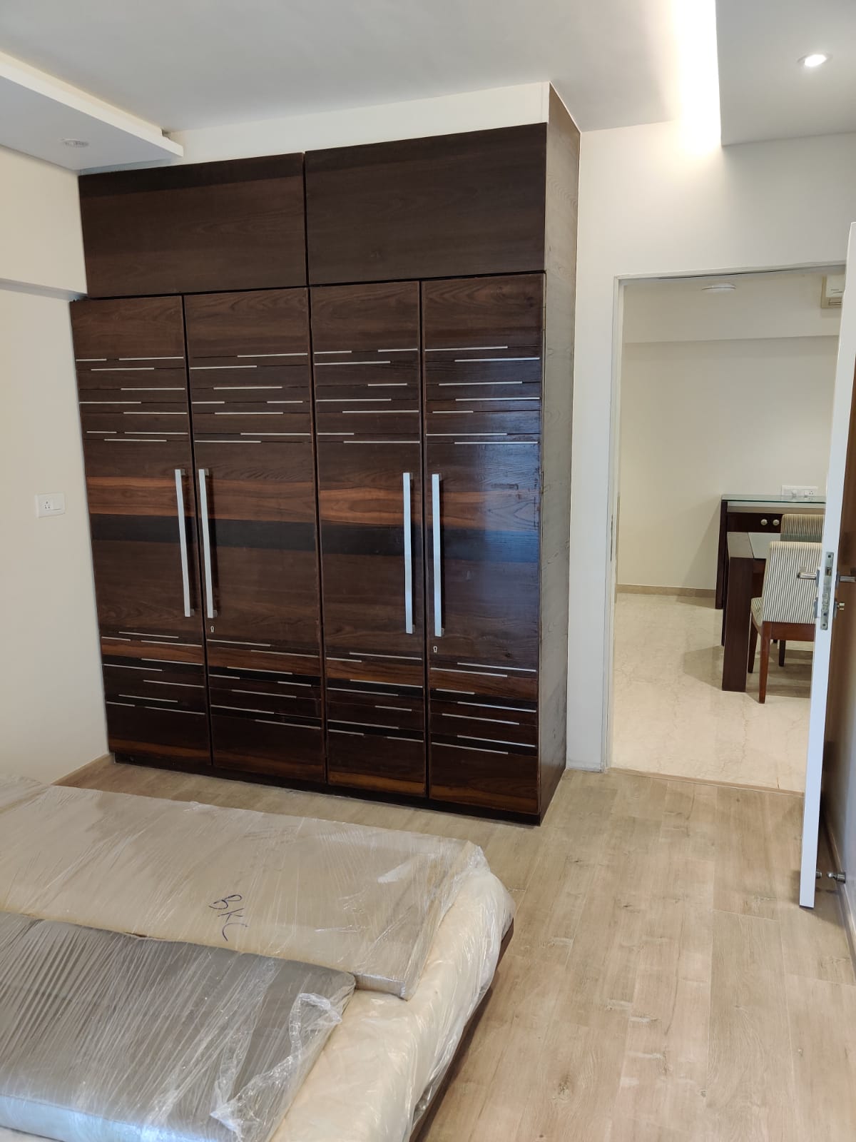 2 BHK Apartment for Sale in BKC Mumbai