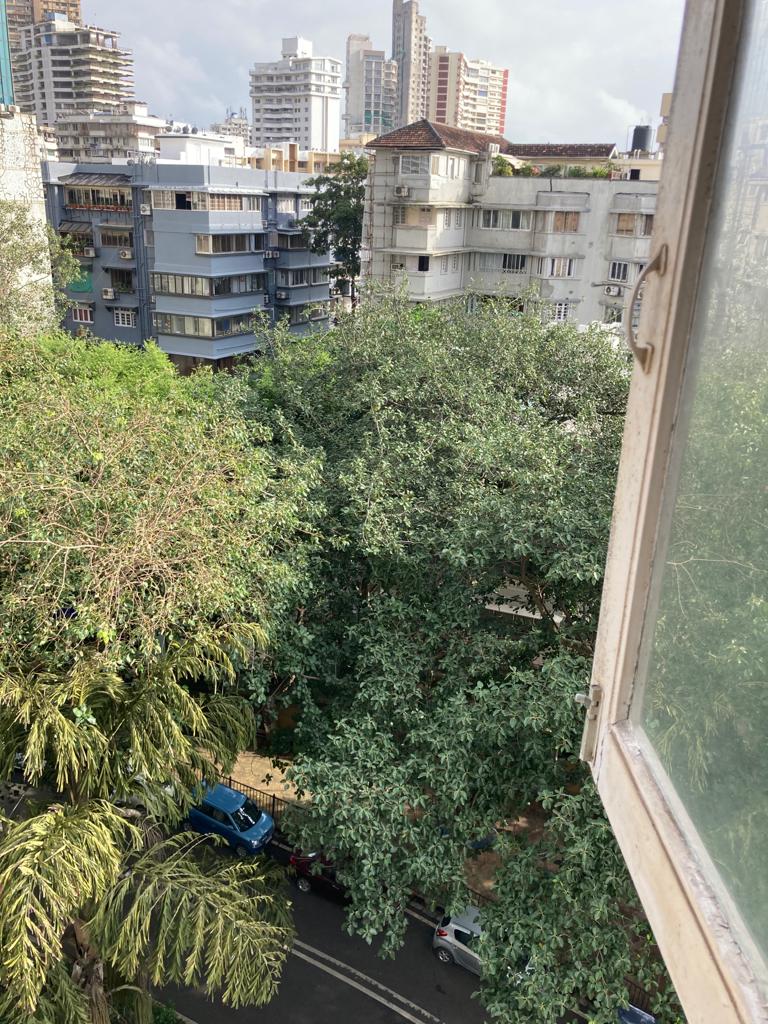 Apartment for Sale in Peddar Road Mumbai