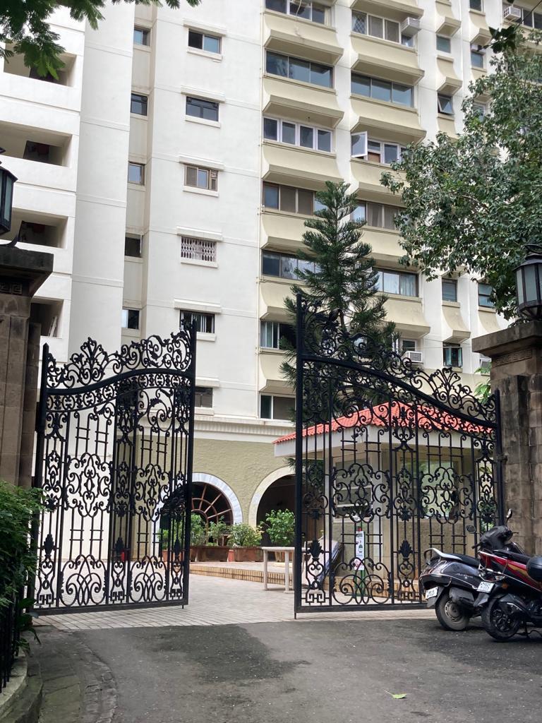 Apartment for Sale in Peddar Road Mumbai